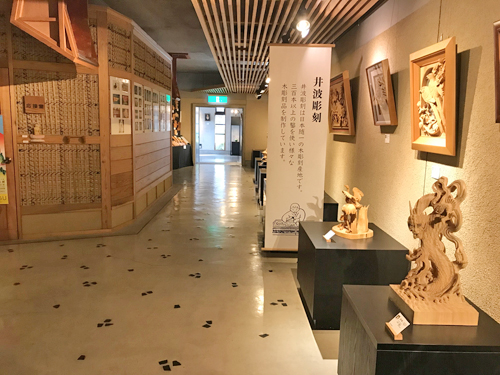 展示廊下1