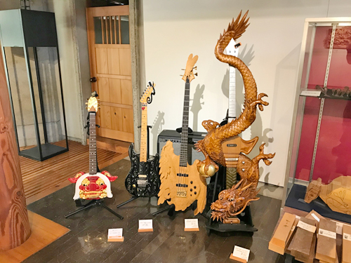 井波彫刻楽器