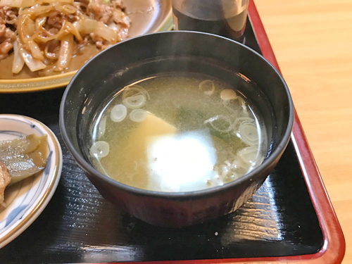 森食堂　みそ汁
