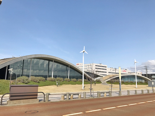 サイエンスヒルズこまつの建物
