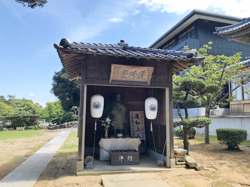 真宗大谷派吉崎東別院の蓮如堂