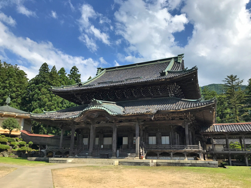 瑞泉寺の太子堂