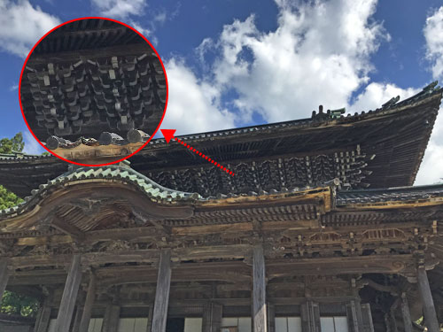 太子堂の軒下の枓栱