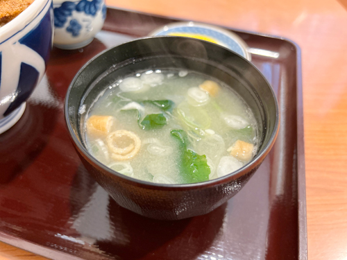 ヨーロッパ軒　みそ汁