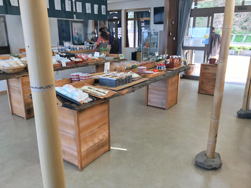 道の駅 輪島塩の売店