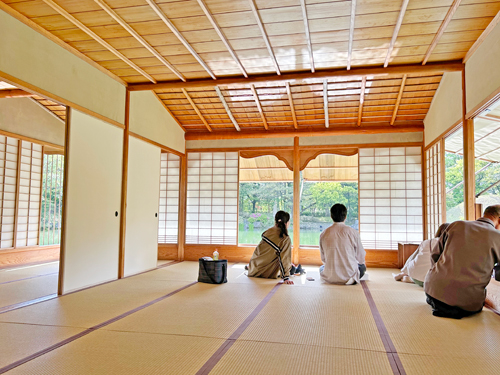 一気に明るくなる室内