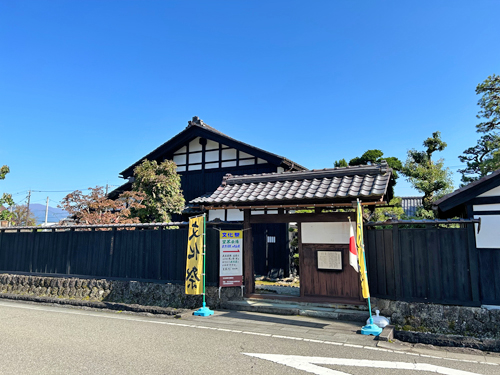 武家屋敷旧内山家　外観