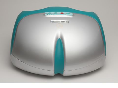 PHITEN SOLARCH　前方