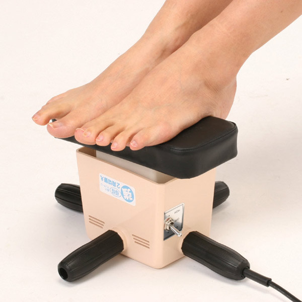 家庭用電気マッサージ器 ニュービブロン　使用イメージ1