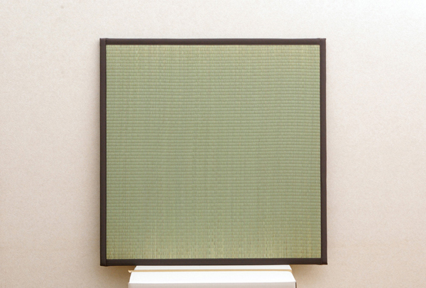 82×82　裏面