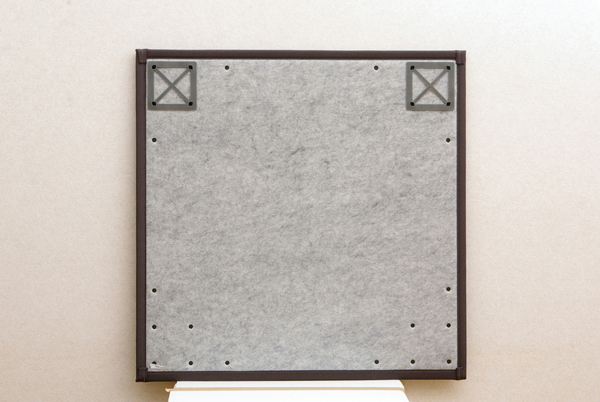 82×82　裏面